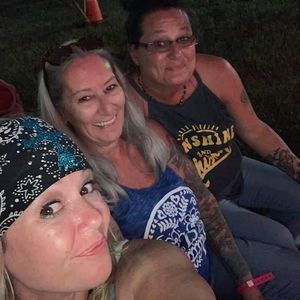 Meet your Posher, Beth